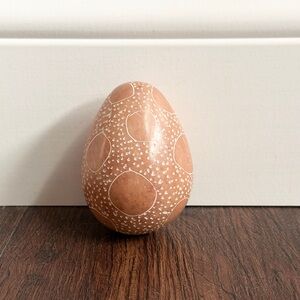 Vintage Kenyan Kisii Hand-Carved African Tribal Folk Art Soapstone Egg in Brown